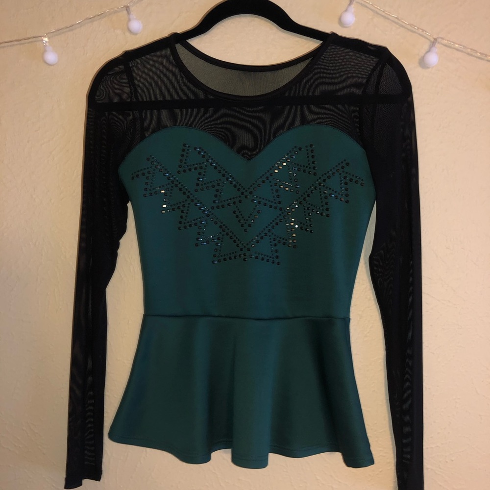 Transparent black sleeved ruffle shirt